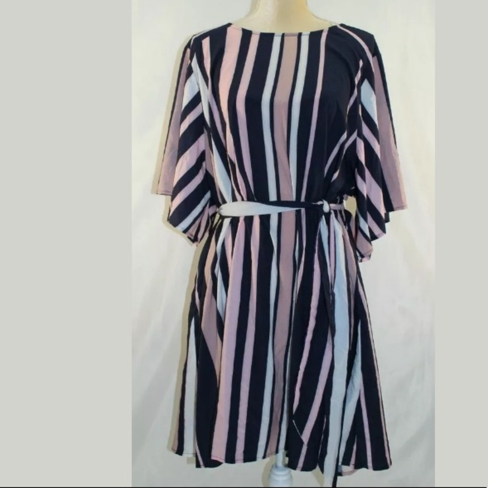 Suzanne Betro Navy&Pale Pink Stripe Tie-Waist - Picture 2 of 4
